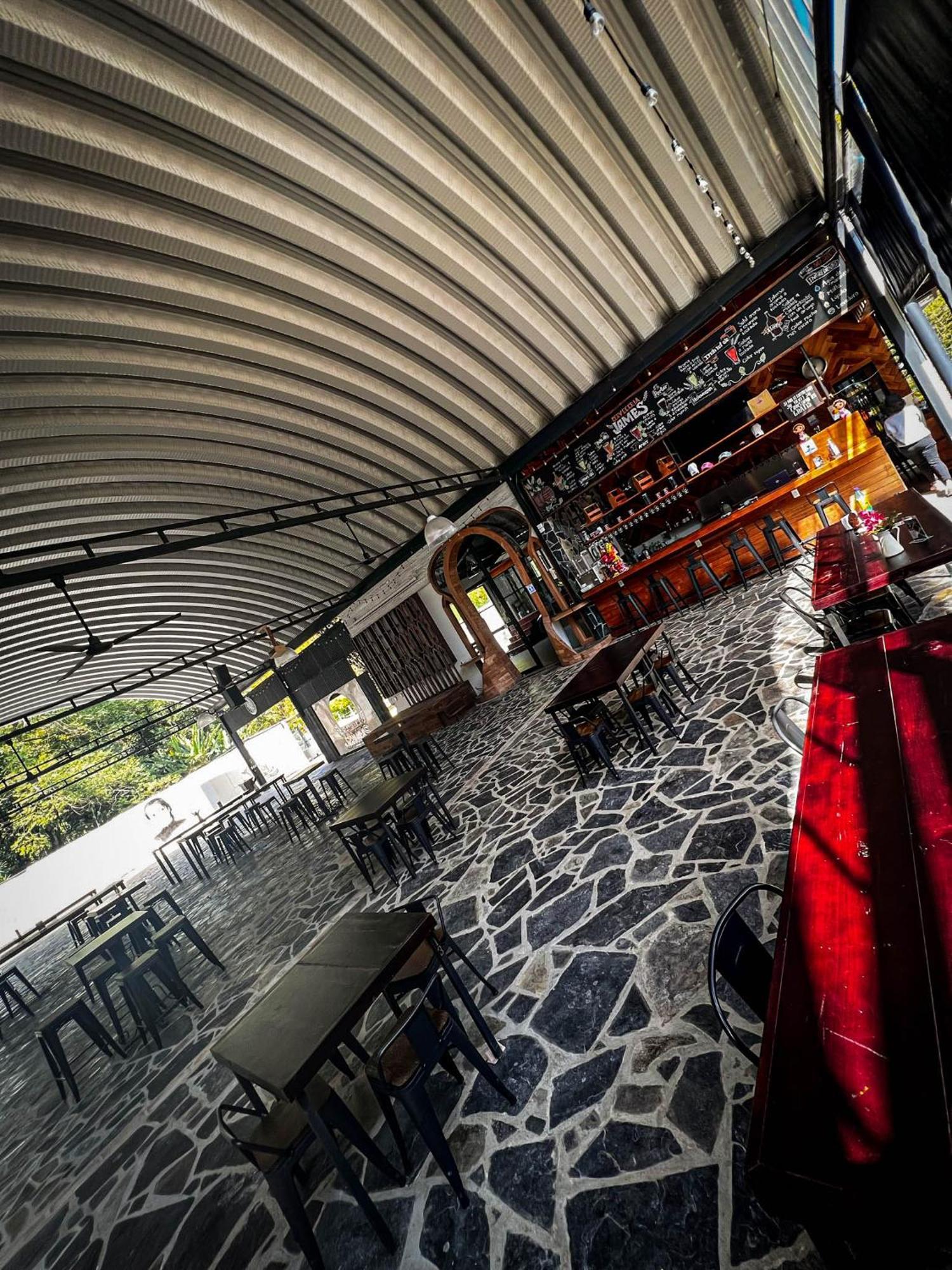 Hotel Cerveceria James Xilitla Bagian luar foto
